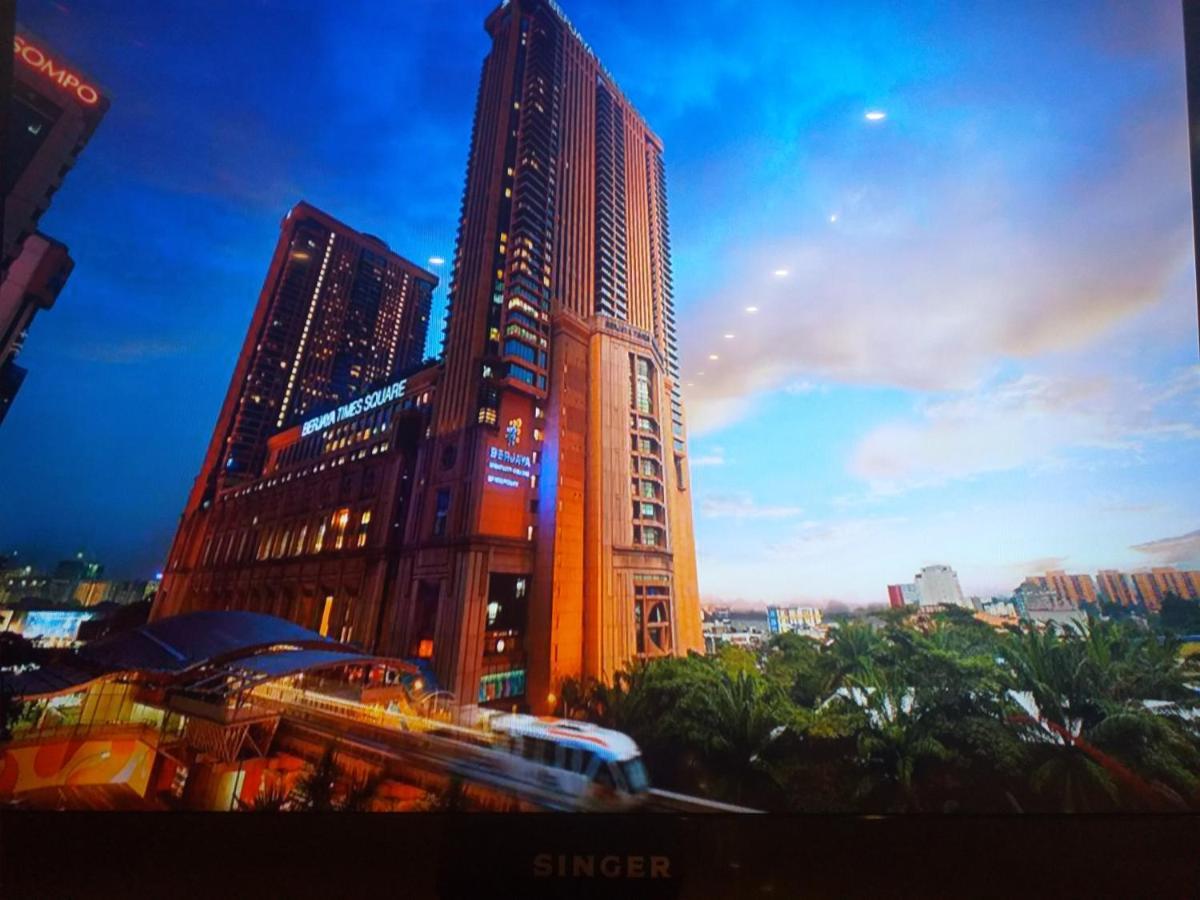 Sabah Suites At Times Square Kl Kuala Lumpur Exterior foto